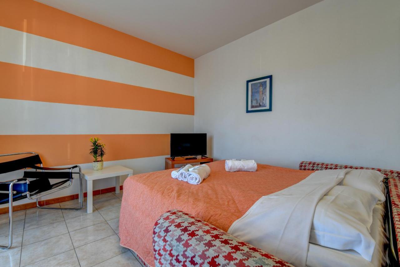 Residence Meridiana Peschiera del Garda Exteriér fotografie